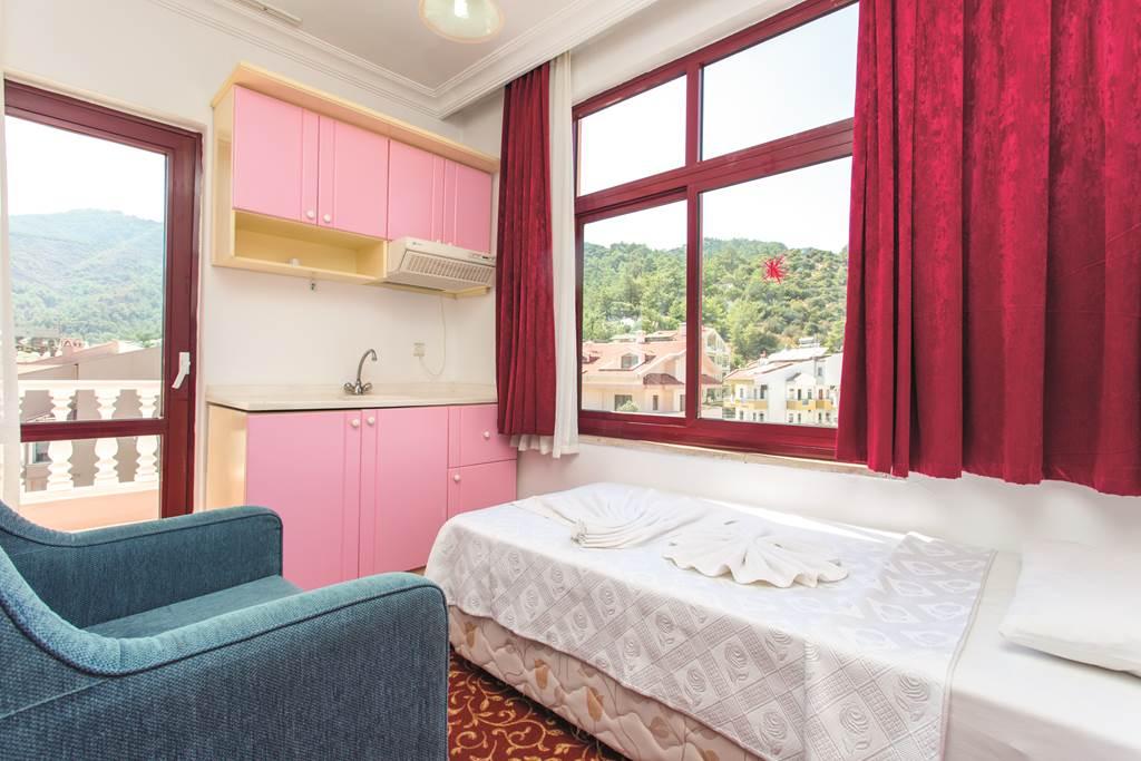 Kivilcim Hotel Marmaris Buitenkant foto