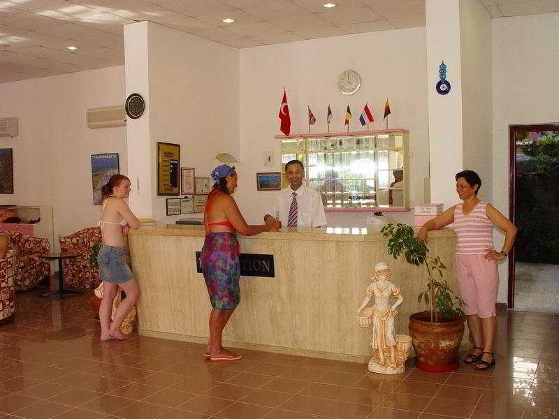 Kivilcim Hotel Marmaris Buitenkant foto